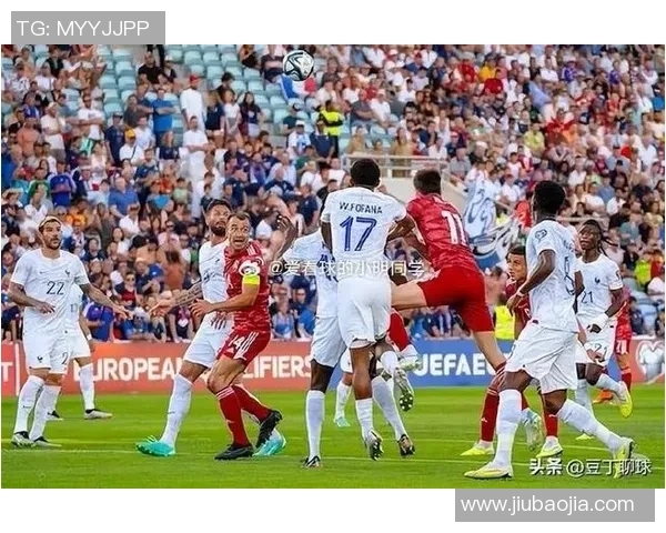 直布罗陀足球球星崛起:从小岛到欧洲赛场的传奇之路